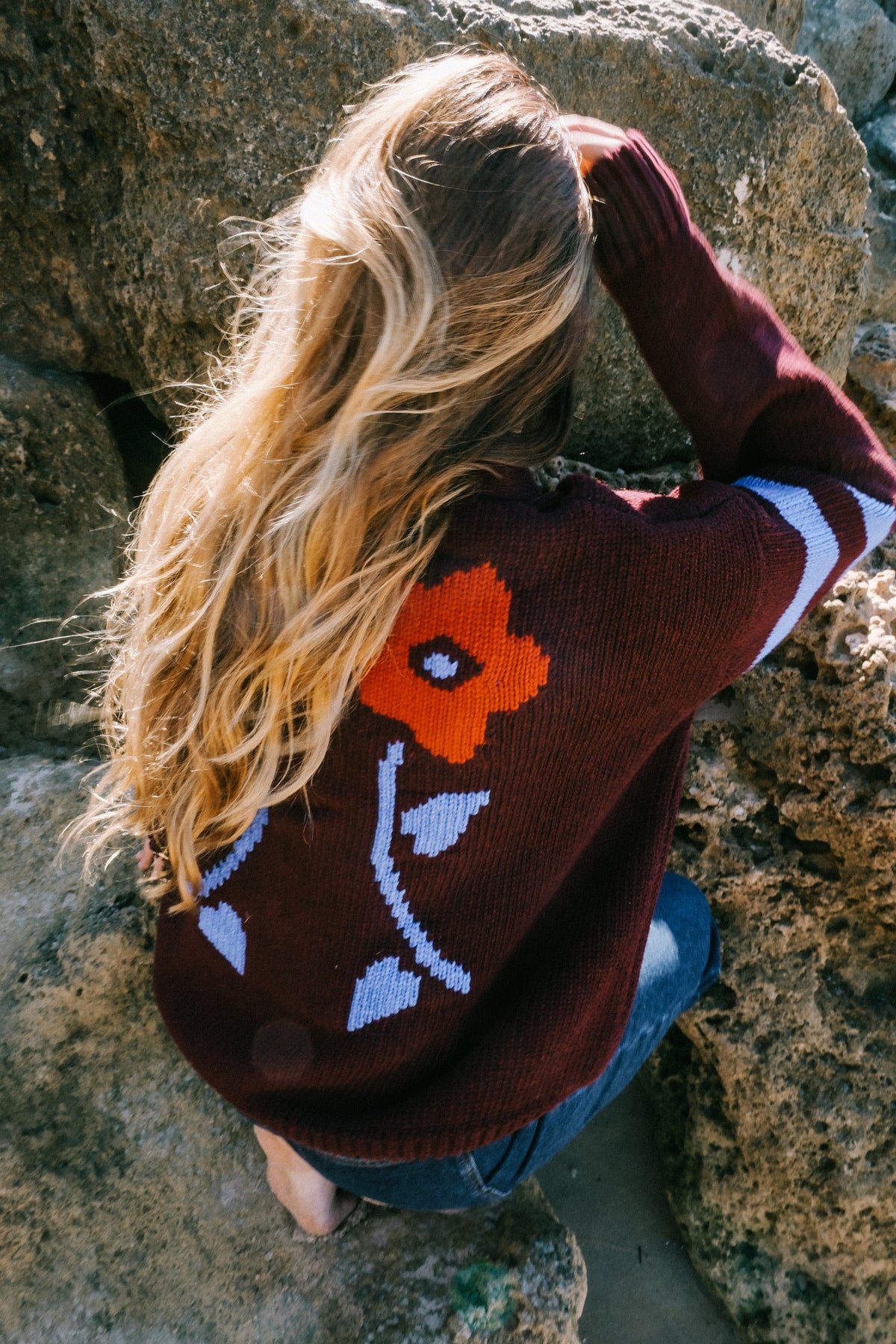 KNITWEAR