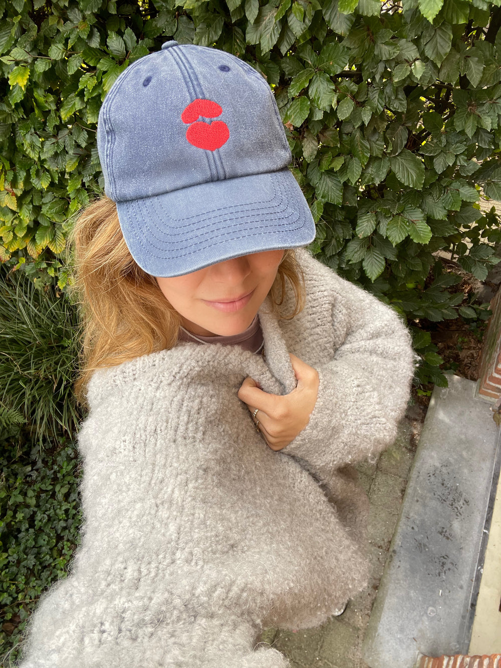 Dada Cap - Blue Hearts