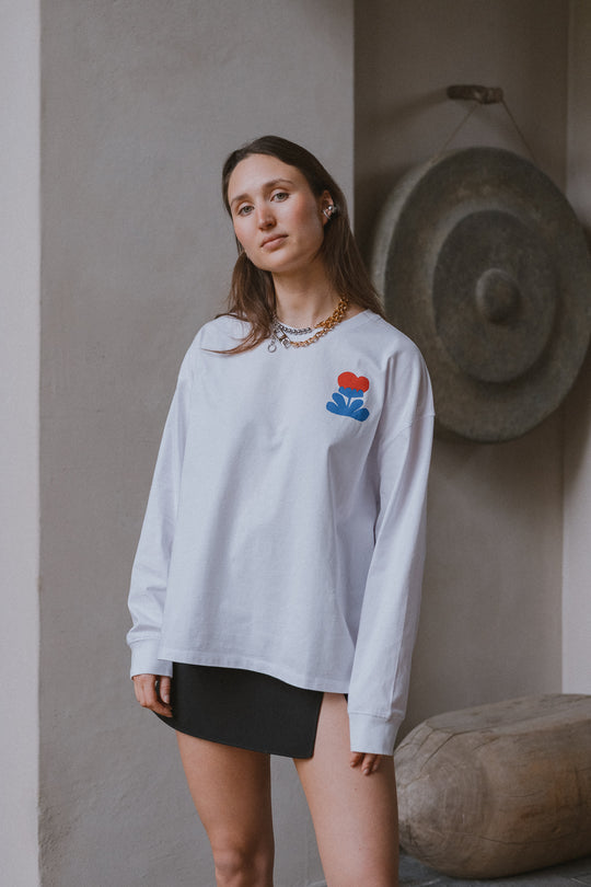 LoveBloom Tee