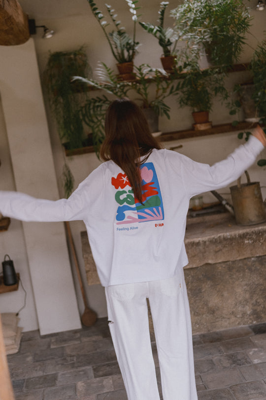 Feeling Alive - Tee